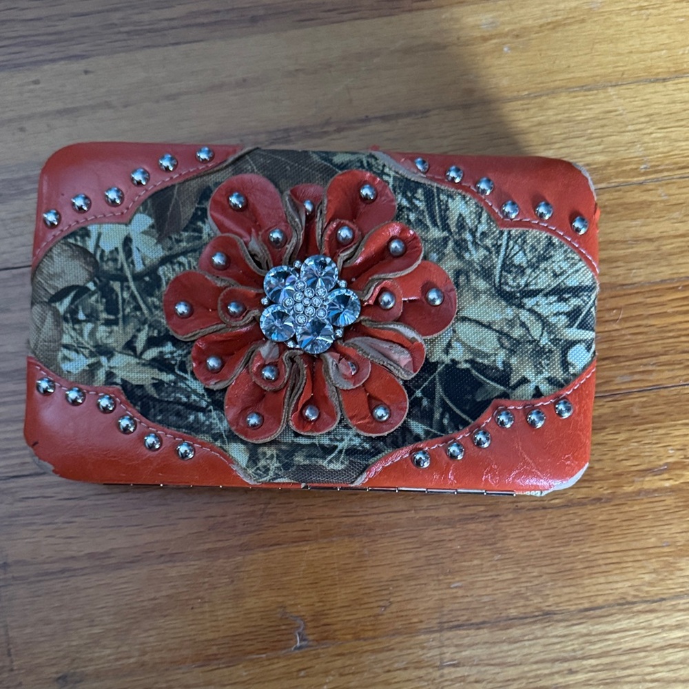 Red Floral Embellished Women's Wallet
